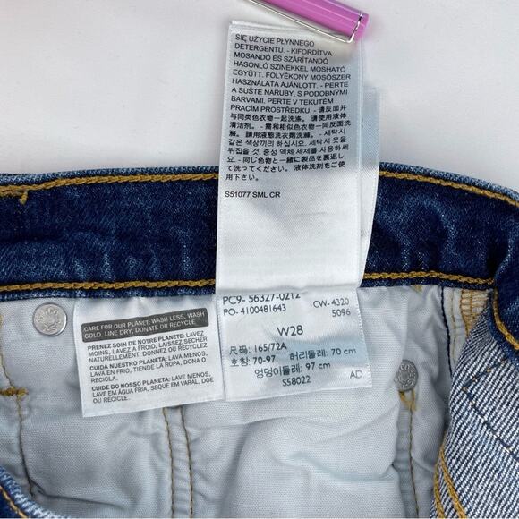 Levi's 501 Original Shorts - Charleston Cracked Blue - Picture 10 of 11